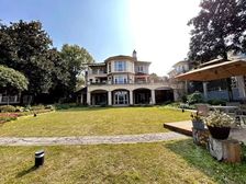 渝北区 高尔夫精装一线大独栋 花园700 下坡户型 客厅挑高