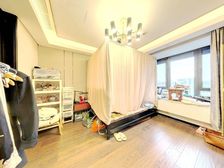 急售江景房 视野好 四开间南向格局,5室3卫客厅面宽>6米