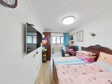 电梯房,三年精装修,拎包入住,采光通风好