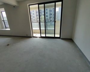 项隘馨园2室2厅1卫南朝向125.0万元/套出售