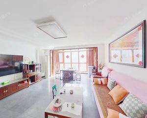 北七家·桃花苑·4室·3厅