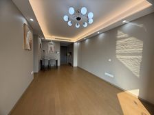 云潮中心3室2厅2卫南朝向238.0万元/套出售