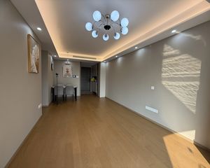 云潮中心3室2厅2卫南朝向238.0万元/套出售