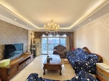 江北区 皇冠自由城 三房 127.8万