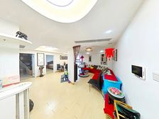 02年商品房电梯大两房业主出国急售