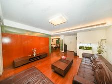 品质小区,环境优美,诚意出售,精装好房