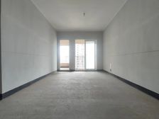 0中介费买融创江南融府精装三房 东北向中层 带书包