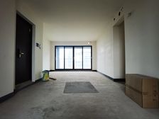渝北区 礼嘉 龙湖昱湖壹号萃峯 四房 225万