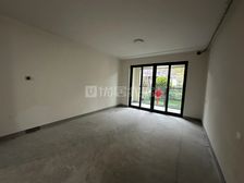 珠江名苑 低价好房,急卖,纯毛坯