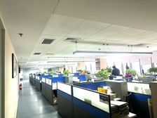 白石桥南 华通大厦805平 整层精装修格局好 低价出租