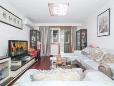 花园洋房 希缺户型 老业主委托 南北通三房两厅两卫 三花园