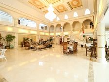 碧水庄园 精装大独栋 庭院700多,靠谱出售 价格可谈