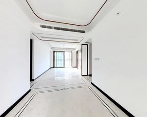 舟宿夜江边 荣安江南润精装全新未住人,东首边套楼层好.江景房