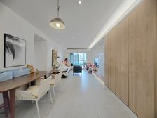 精装三房 提包入住 招商江湾城 174万
