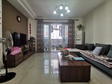 急售门口,精装修3房,随时看房