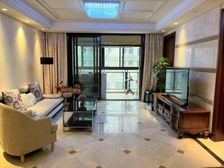 高端社区,独立电梯,环境优美,那边户型,近地铁