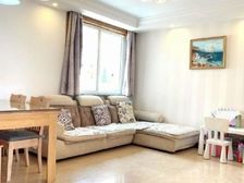 地铁口的精装海桐两房 看房方便 装修全送