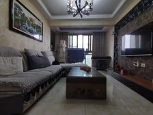 次新小区,双轻轨加持,交通方便 近龙湖万达