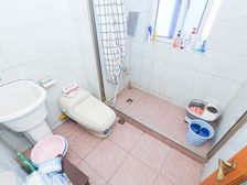 新出复式上下两层送阳光房,南北全明户型,随时看,百联商圈!