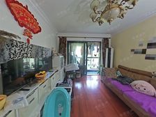 紧靠地铁口,2012年次新房,户型好正,急售