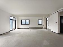 南岸区 北大资源紫境府,清水中叠大平层户型,南北通透采光好