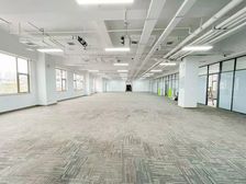 东四环通惠河畔四惠东地铁四惠大厦1176平精装遗留带家具出租