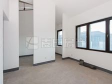 前后 联排别墅 室内有电梯 双车位 价格可协商