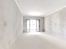 九龙湖恒大 三开间朝南,主卧带衣帽间卫生间,户型好