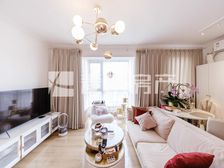 朝青青年汇佳园北西1室