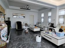 印象湖滨3室2厅3卫南朝向236.0万元/套出售