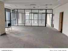 卓、越大厦 高区南向180平 精装特价2块以内出租 特价!