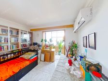 四季青 · 农林科学院 ·复式 4室 · 2厅 东南北采光