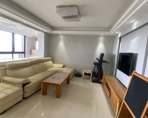 ART蓝湾3室2厅2卫南朝向220.0万元/套出售
