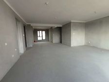 128万带车位地下室四室好楼层H户型随时看房