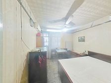 凤凰层,双南改动空间大,背靠杨浦公园,8号线300米,随时看