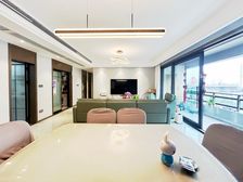 茶园新区 荣盛华府二期四房178万