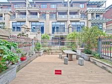 黄埔峰湖御境 306平南向别墅享公园景