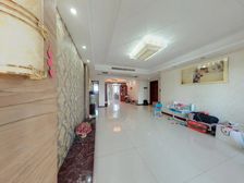 三房朝南 户型方正 楼层视野开阔