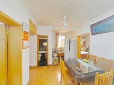 小程老业主 一梯两户 中间位置 两南一北 全明户型 满五