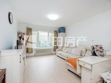 奥森公园西门 人车分流 08年社区 小区只一套 配套完善