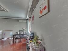 一梯两户,南北通透,交通便利,居家装修