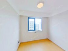 艮北新城翠揽云境公寓4室2厅