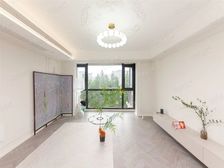 一期,次新房户型方正,业主自住装修,品质好房,可随时约看