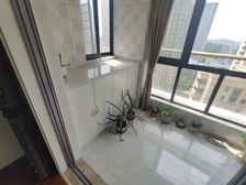 秀山湖壹号2房南精装真实好房