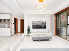 7/8号线地铁口,一梯一户四开间大三房,诚心卖价可谈