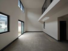 次新小区,板式上叠,横厅设计,近商圈