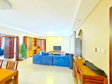 物业管家式服务+南北3居2卫+ 全明格局+09年建成+地铁旁