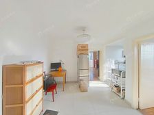 电梯房精装修2房,可拎包入住业主诚心卖 有钥匙随时看