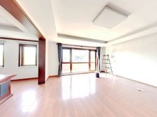 新出 阳光花园 联排6室别墅 无违建 诚心卖 随时看