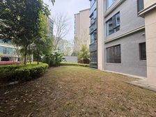 板式洋房 带花园120平 开发商精装 全屋地暖+中央空调